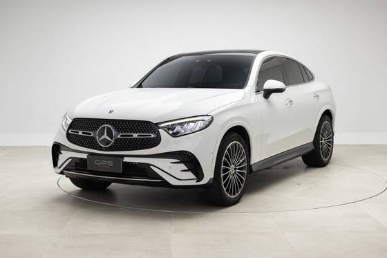 MERCEDES-BENZ GLC 300 2.0 MHEV AMG LINE COUPÉ 4MATIC 9G-TRONIC